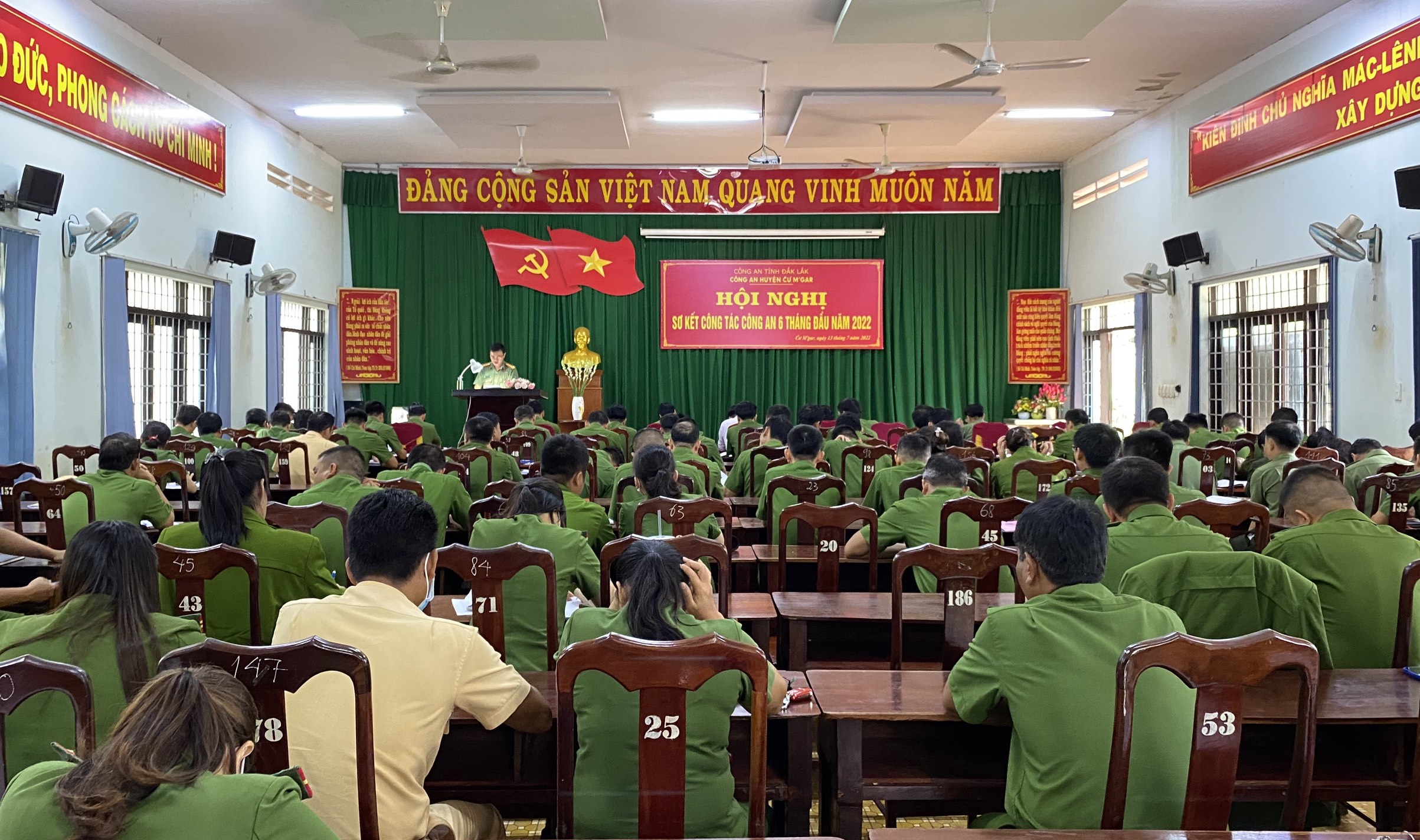 Cong-an-huyen-mgar-2